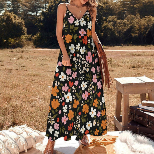 Retro Floral Maxi Dress, Black Cottagecore Garden Dress, 70s Inspired Flower Print Sundress, Soft Girl Picnic Outfit, Vintage Summer Look