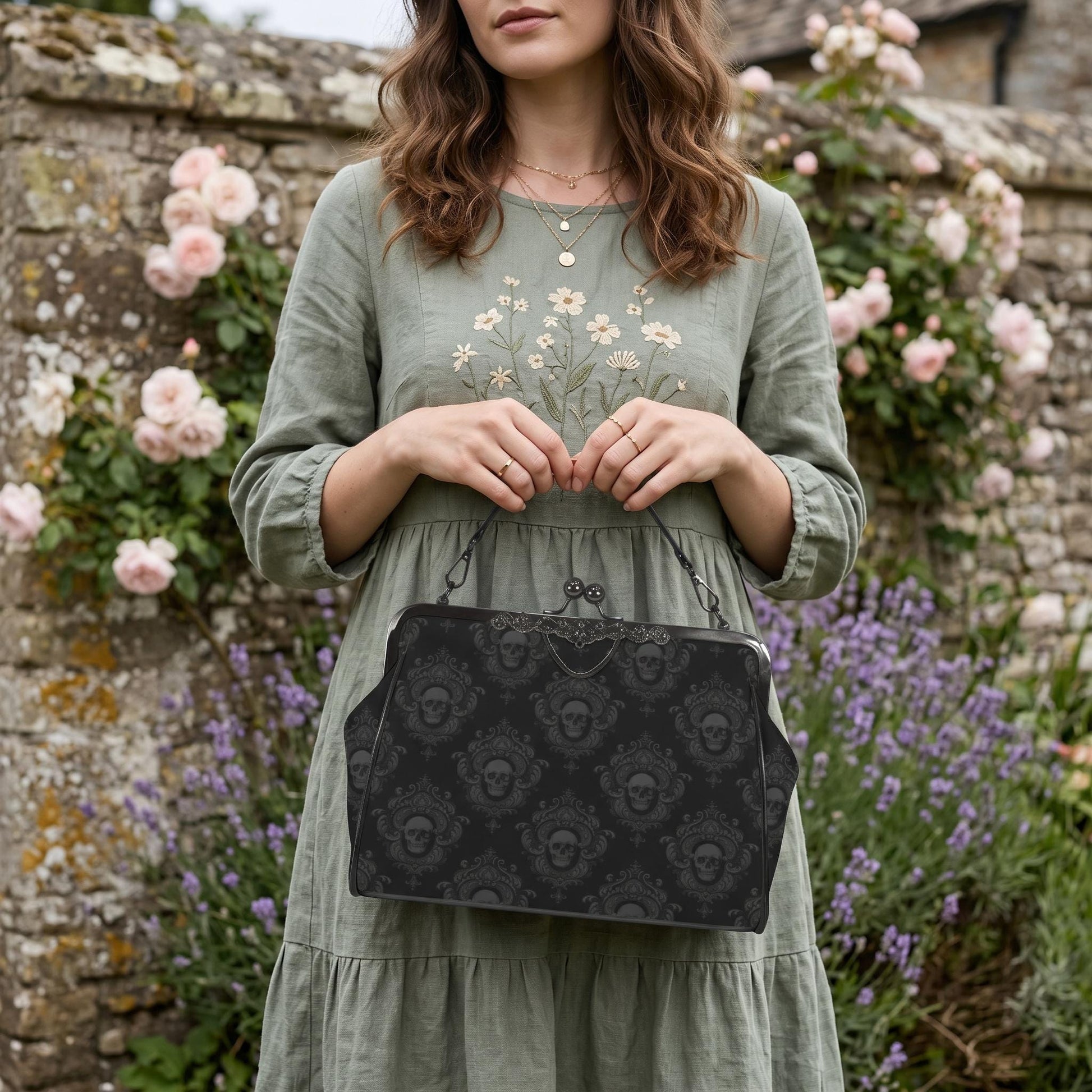 Skull Damask Kisslock Bag, Vintage Gothic Handbag, Victorian Style Purse, Witchy Top Handle Shoulder Bag