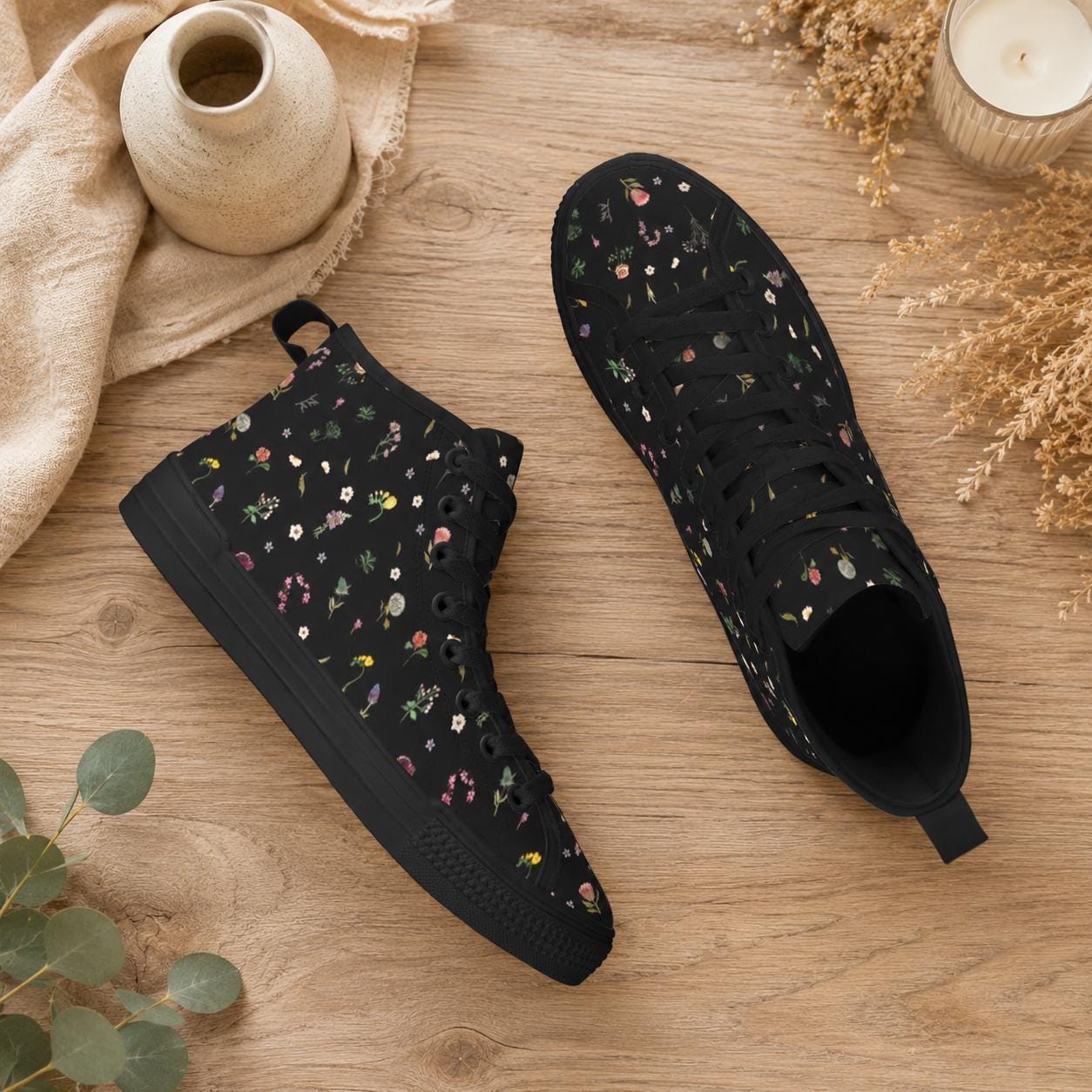 Black Floral High Top Canvas Sneakers, Ditsy Wildflower Print Lace Up Shoes