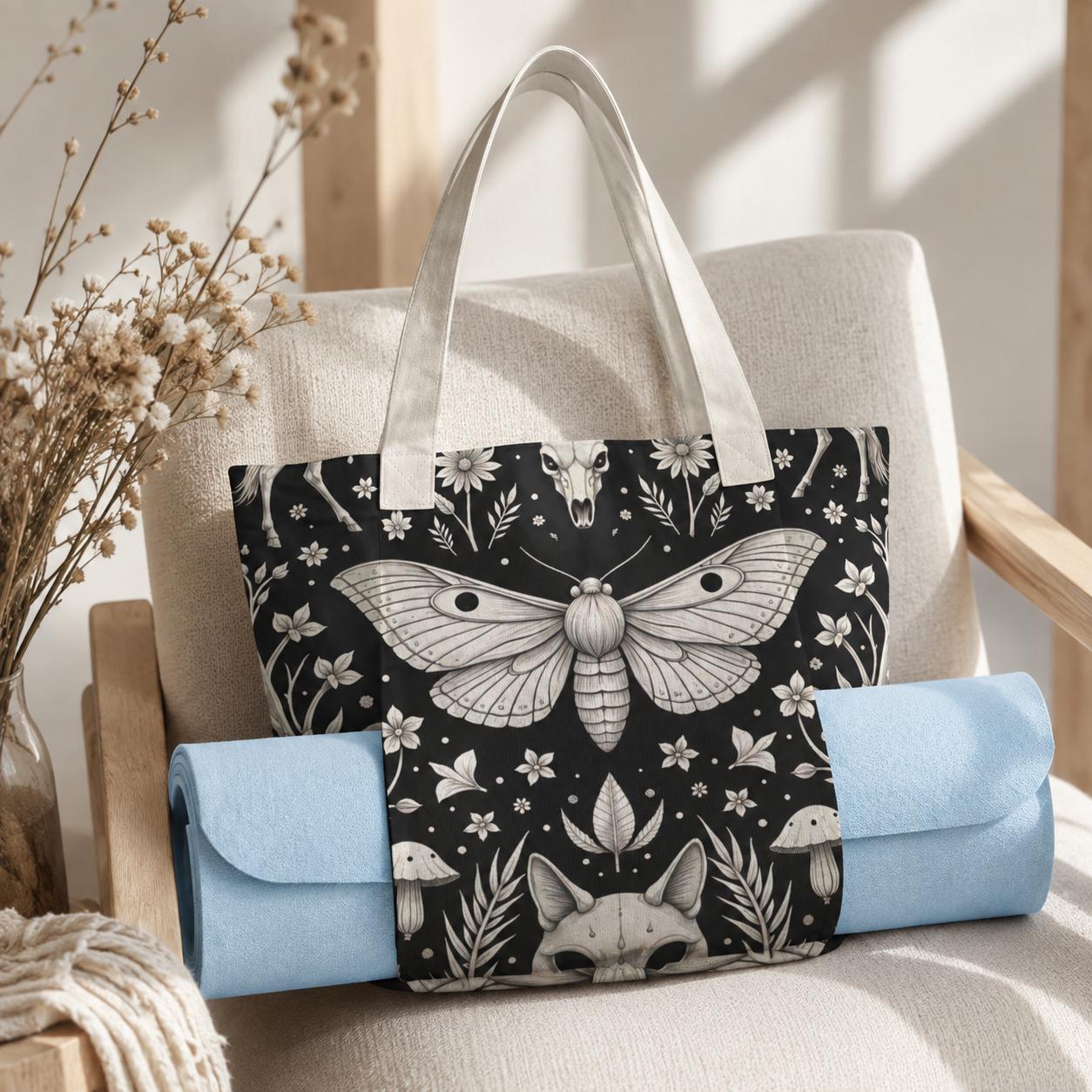 Luna Moth Yoga Mat Tote Bag, Black White Mushroom Skull Print Shoulder Bag