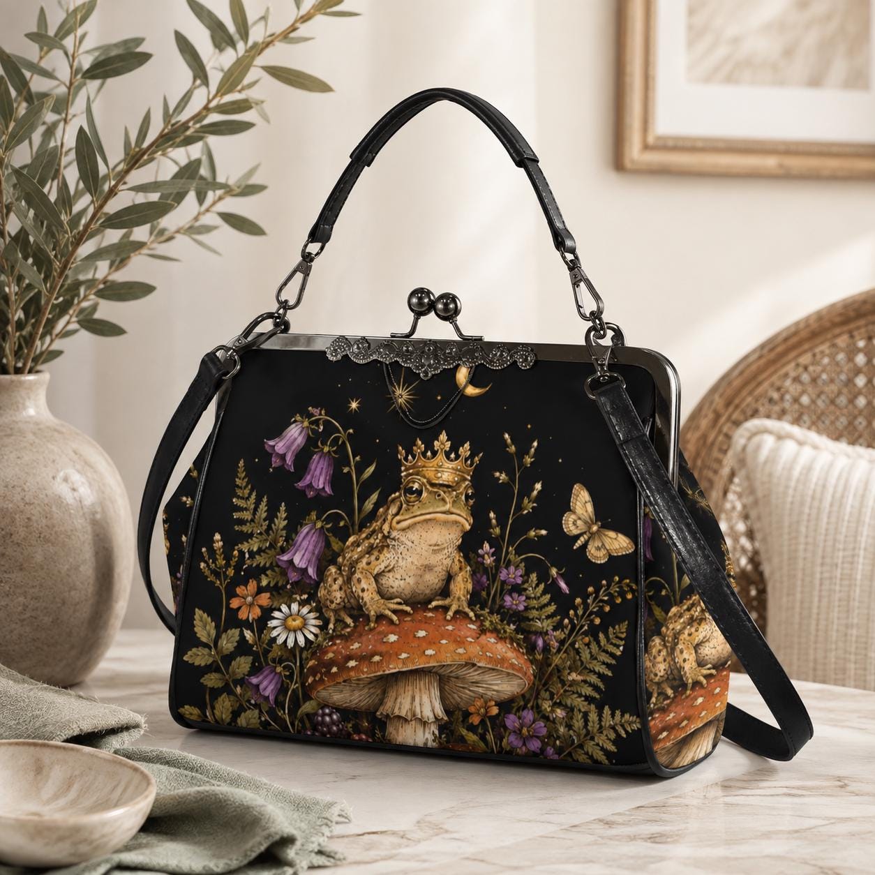 Frog King and Mushroom Print Kiss Lock Handbag with Crossbody Strap