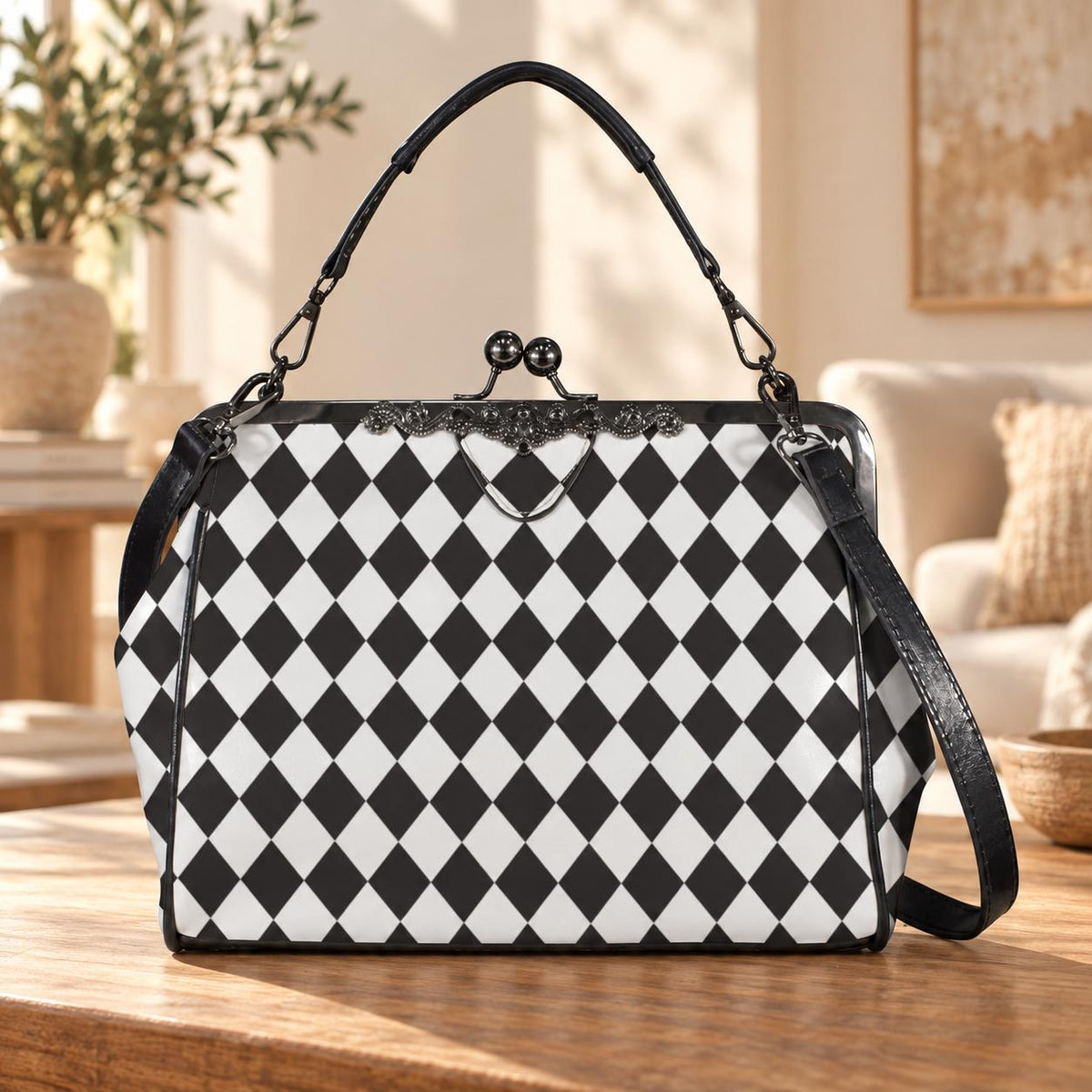 Black and White Harlequin Kisslock Handbag
